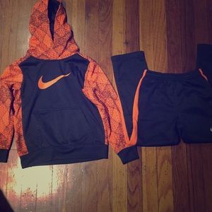 Boys Nike sweatsuit